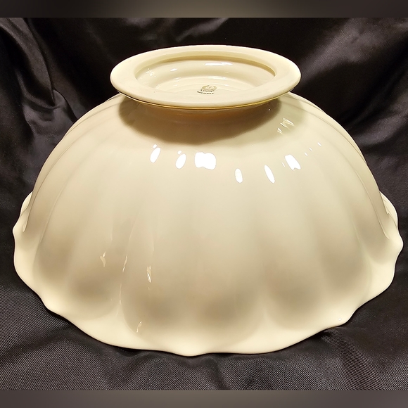 Vintage Lenox Ivory Round Footed Fluted Gold Accent Compote Bowl 10" STUNNING!! - Picture 5 of 7